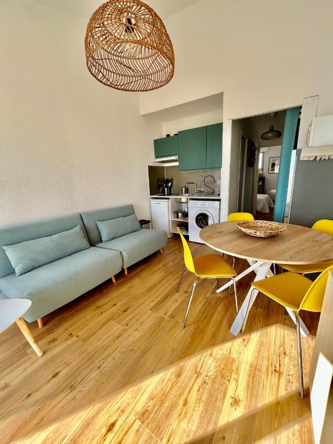 Superbe T2 Avec Terrasse Et Vue Su Mer Quartier Des Quilles A Sète Exterior foto